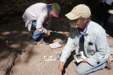 Excavation rock shelter Cacalotepexi 1